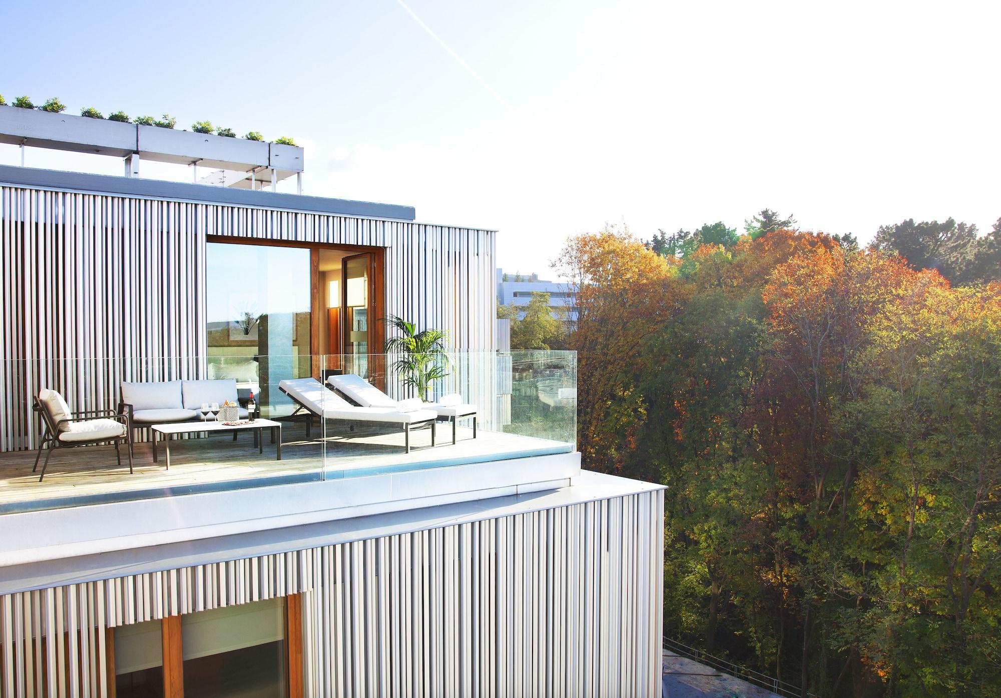 Arima & - Small Luxury Hotel