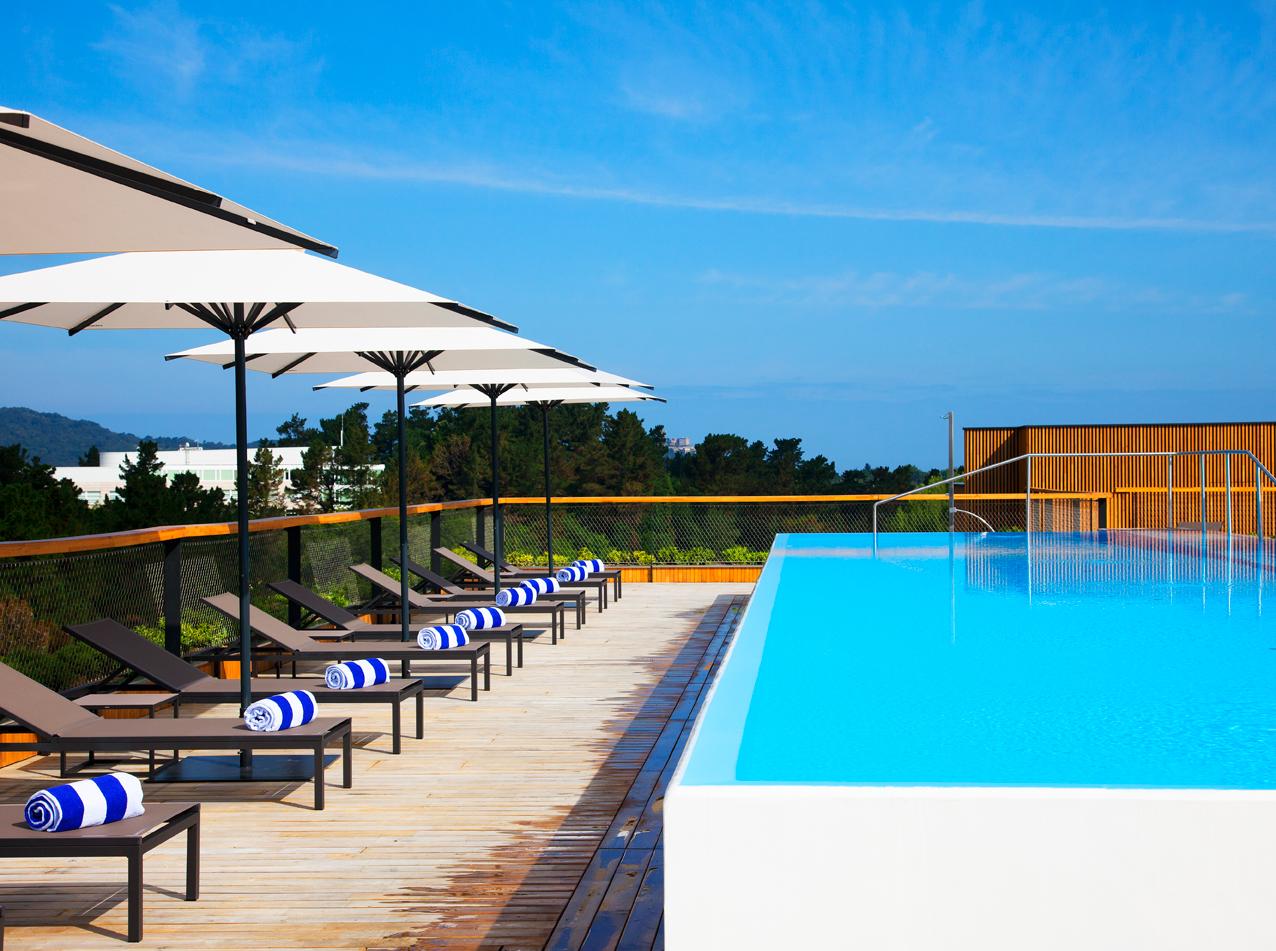Hotel Arima & - Small Luxury